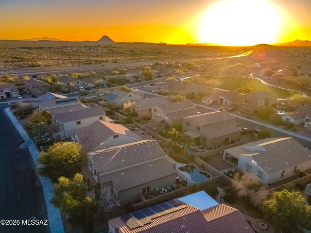 8728 W Hanbury Road, Marana, AZ 85653
