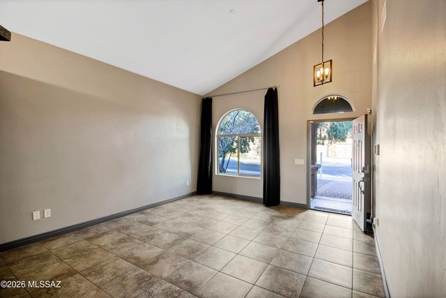 8728 W Hanbury Road, Marana, AZ 85653