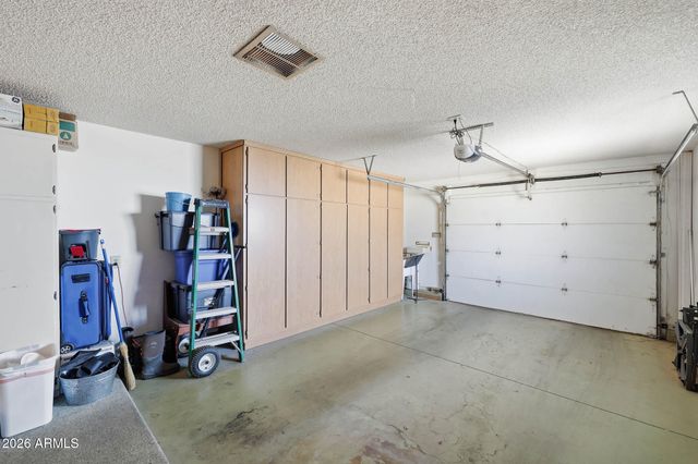 17042 N 105TH Avenue, Sun City, AZ 85373