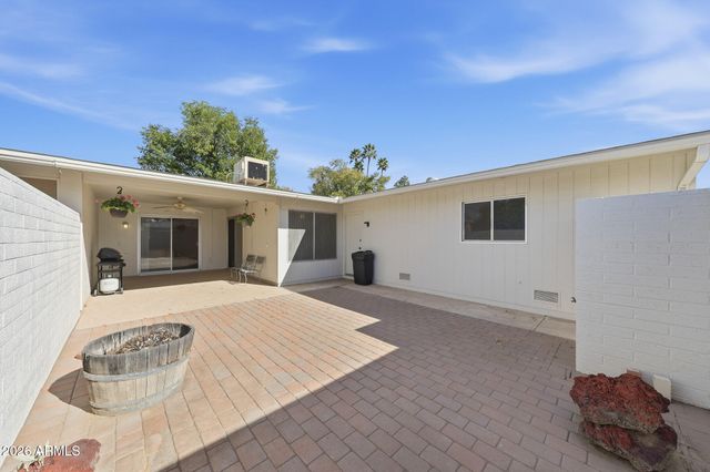 17042 N 105TH Avenue, Sun City, AZ 85373