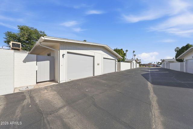 17042 N 105TH Avenue, Sun City, AZ 85373