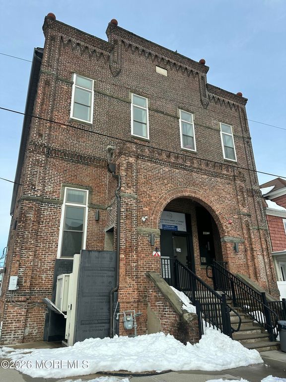 234 1st Street 101, South Amboy, NJ 08879