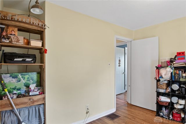 521 Wolf Avenue, Englewood, OH 45322