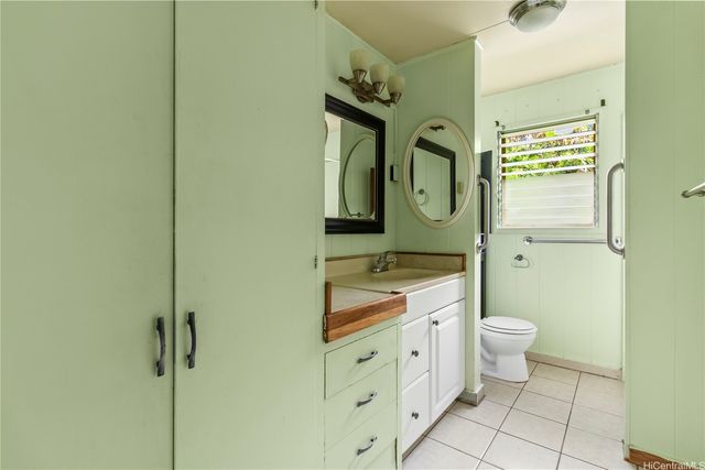 99-821 Aiea Heights Drive, Aiea, HI 96701