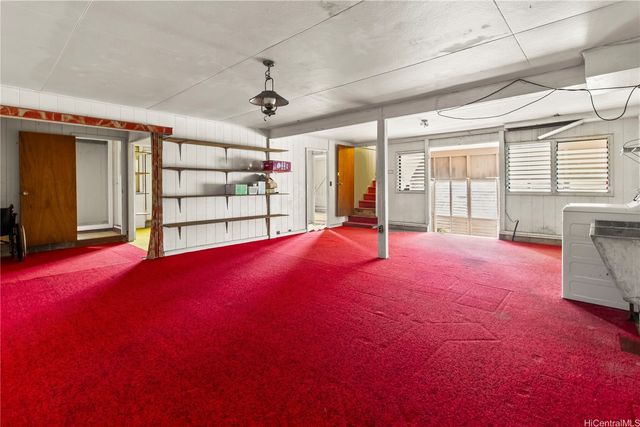 99-821 Aiea Heights Drive, Aiea, HI 96701