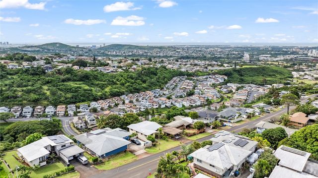 99-821 Aiea Heights Drive, Aiea, HI 96701