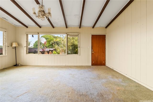 99-821 Aiea Heights Drive, Aiea, HI 96701