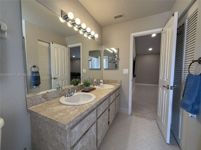 8765 SW 58th Street, Cooper City, FL 33328