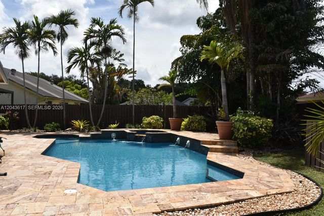 8765 SW 58th Street, Cooper City, FL 33328