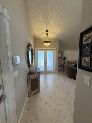 8765 SW 58th Street, Cooper City, FL 33328