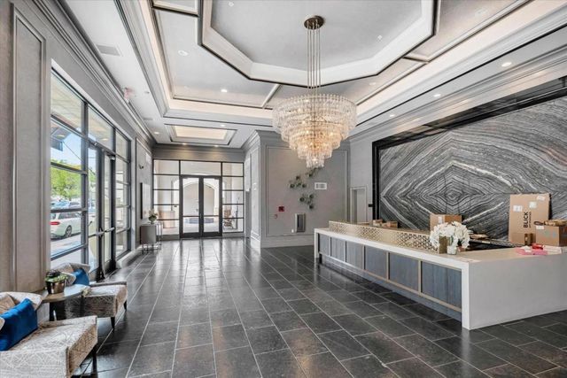 657 Walnut Street 437, San Carlos, CA 94070