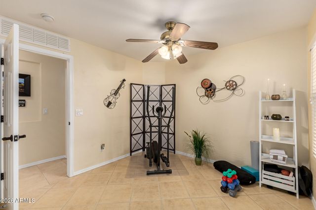 157 W SADDLE Way, San Tan Valley, AZ 85143