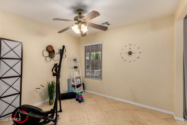 157 W SADDLE Way, San Tan Valley, AZ 85143