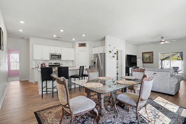 379 Hidden Cove Dr., Little River, SC 29566