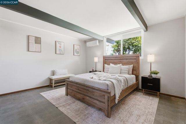 3998 Salem St, Concord, CA 94521