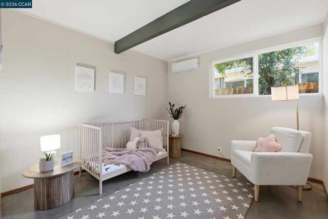 3998 Salem St, Concord, CA 94521