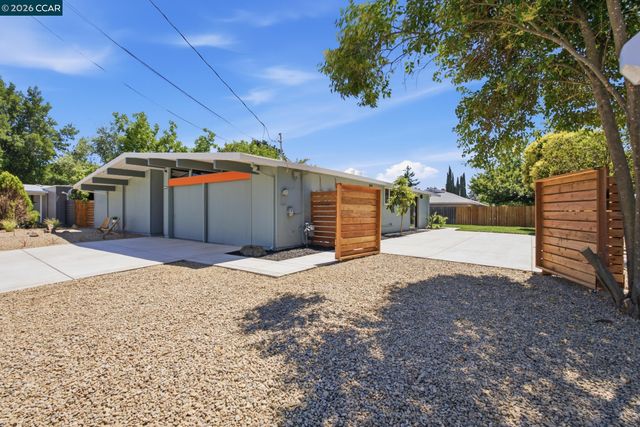 3998 Salem St, Concord, CA 94521
