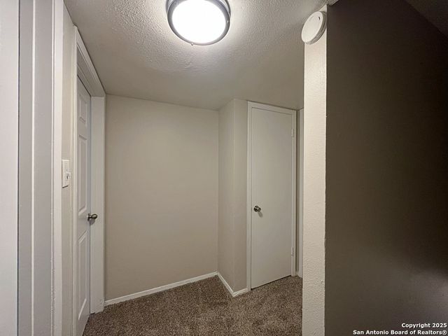 2802 Lasses Blvd Apt 30, San Antonio, TX 78223