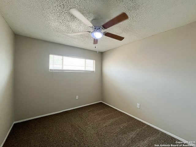 2802 Lasses Blvd Apt 30, San Antonio, TX 78223