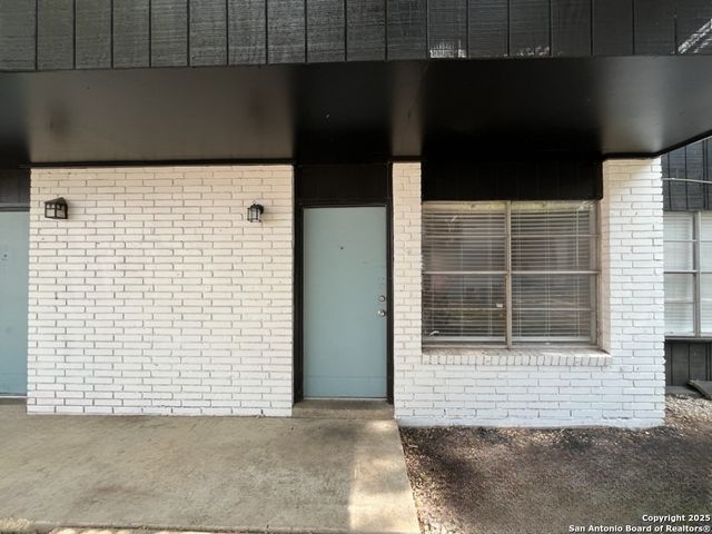 2802 Lasses Blvd Apt 30, San Antonio, TX 78223