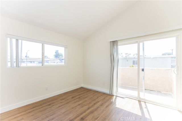 16721 Dolores D, Huntington Beach, CA 92649