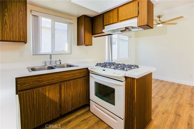 16721 Dolores D, Huntington Beach, CA 92649