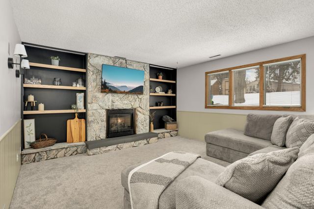 3159 Quarry Court, Eagan, MN 55121