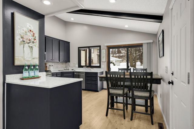 3159 Quarry Court, Eagan, MN 55121