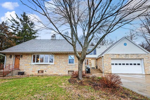 110 Polk STREET, Slinger, WI 53086