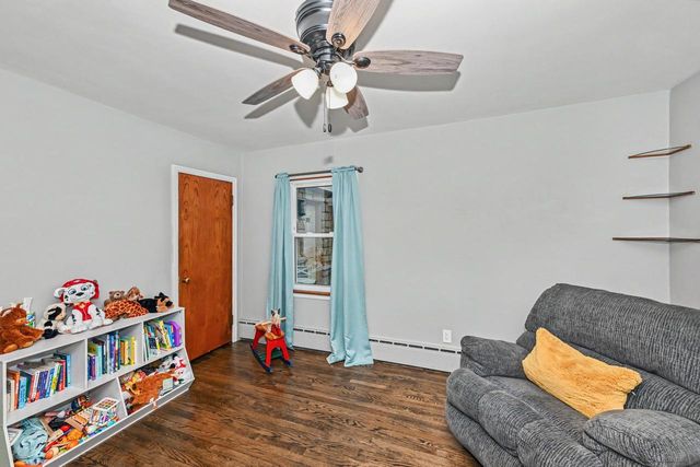 110 Polk STREET, Slinger, WI 53086