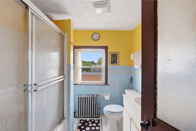53 Netherlands Avenue, Cranston, RI 02905