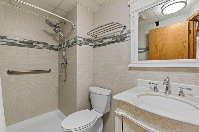 5749 W 141st Street, Savage, MN 55378