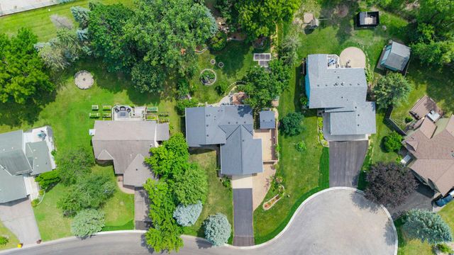5749 W 141st Street, Savage, MN 55378