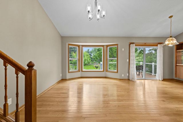 5749 W 141st Street, Savage, MN 55378
