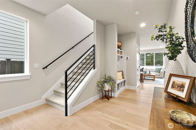 14221 SE 284th Place, Kent, WA 98042