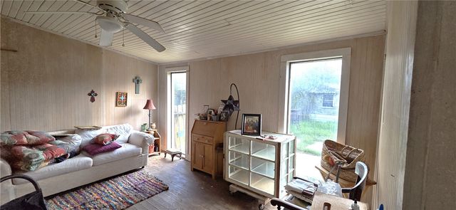 640 Fetick Ave, Taft, TX 78390