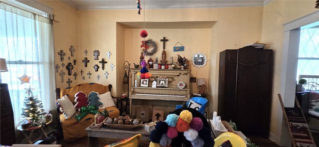 640 Fetick Ave, Taft, TX 78390