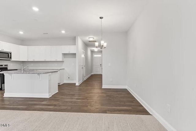 572 Barrington Row Avenue, Zebulon, NC 27597