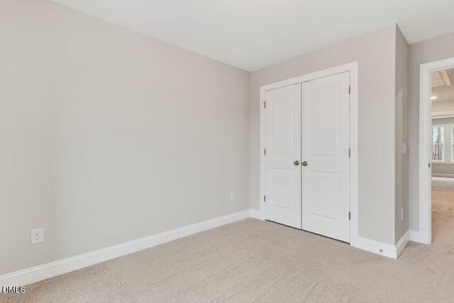 572 Barrington Row Avenue, Zebulon, NC 27597