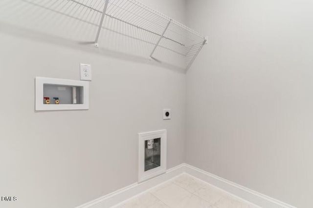 572 Barrington Row Avenue, Zebulon, NC 27597