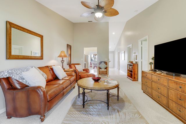 6179 SE Georgetown Place, Hobe Sound, FL 33455