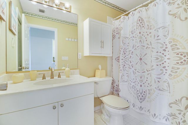 6179 SE Georgetown Place, Hobe Sound, FL 33455