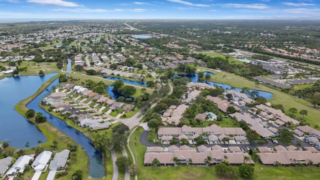 6179 SE Georgetown Place, Hobe Sound, FL 33455