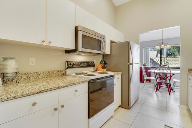 6179 SE Georgetown Place, Hobe Sound, FL 33455