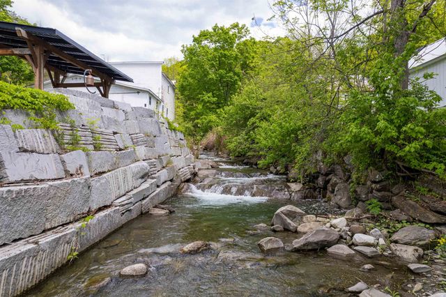 20 VT RT 113, Chelsea, VT 05038