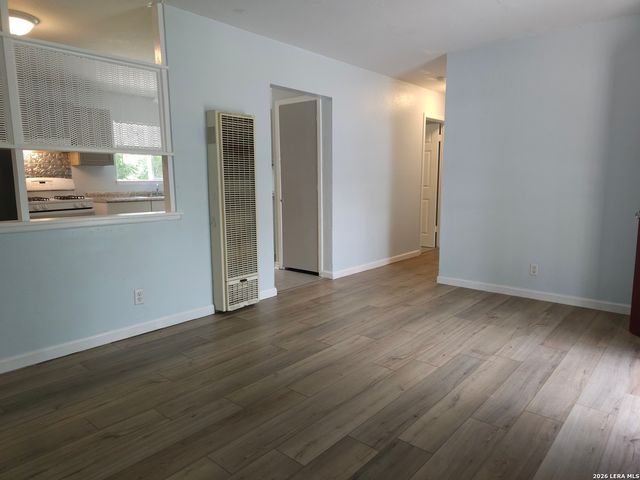 5619 Stonybrook Dr, San Antonio, TX 78242