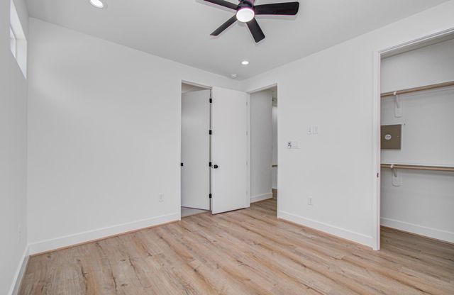 1308 Tarley Street A, Houston, TX 77009