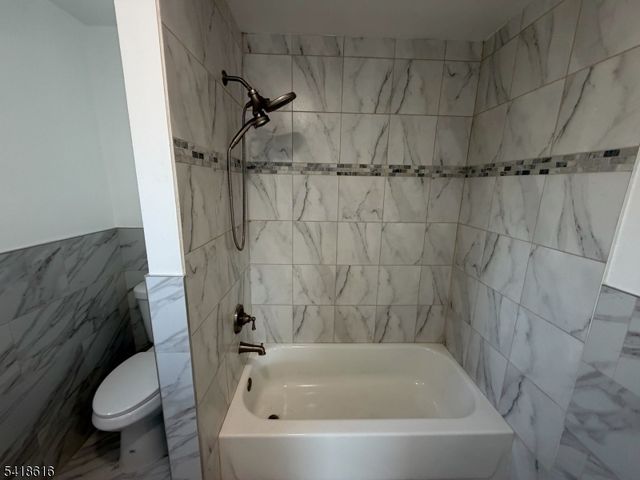 1127 Earle Pl, Plainfield City, NJ 07062