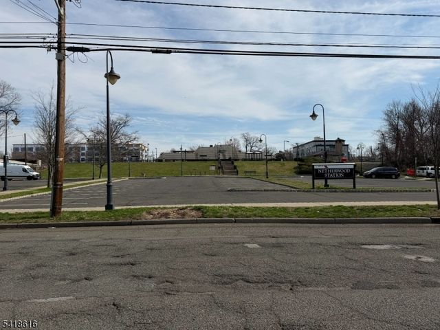 1127 Earle Pl, Plainfield City, NJ 07062