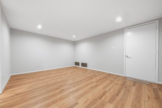 3141 Bissonnet Street, West University Place, TX 77005